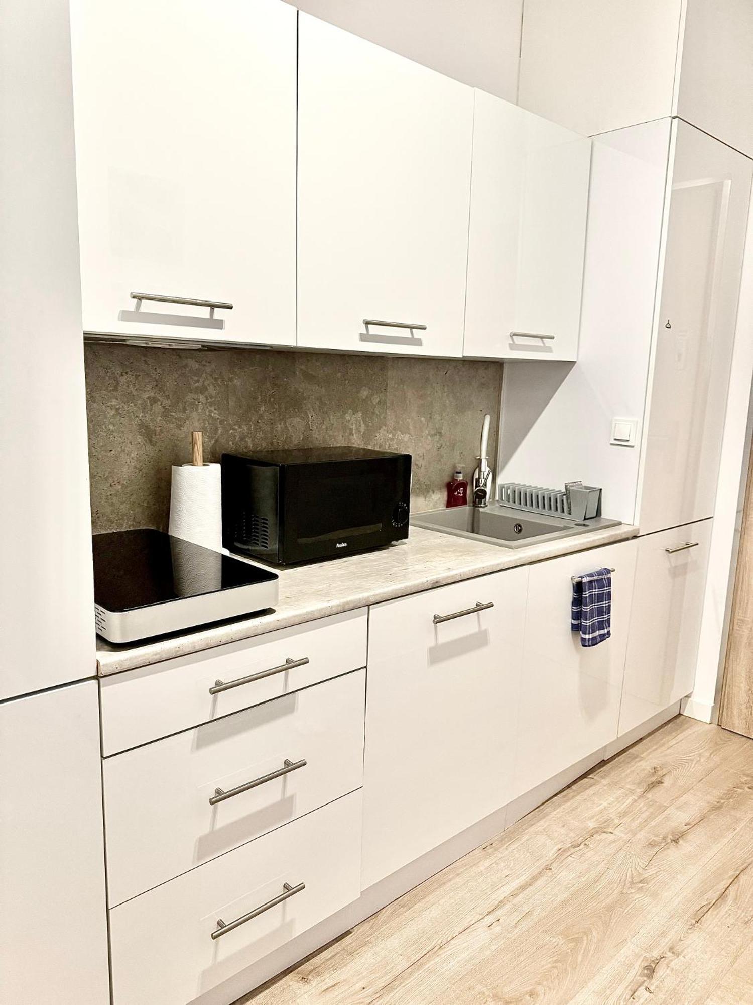 Komputerowa Apartments Airport And Business District Варшава Екстериор снимка